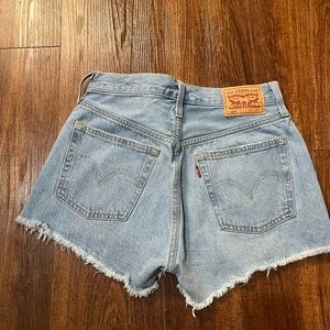 Levi’s shorts